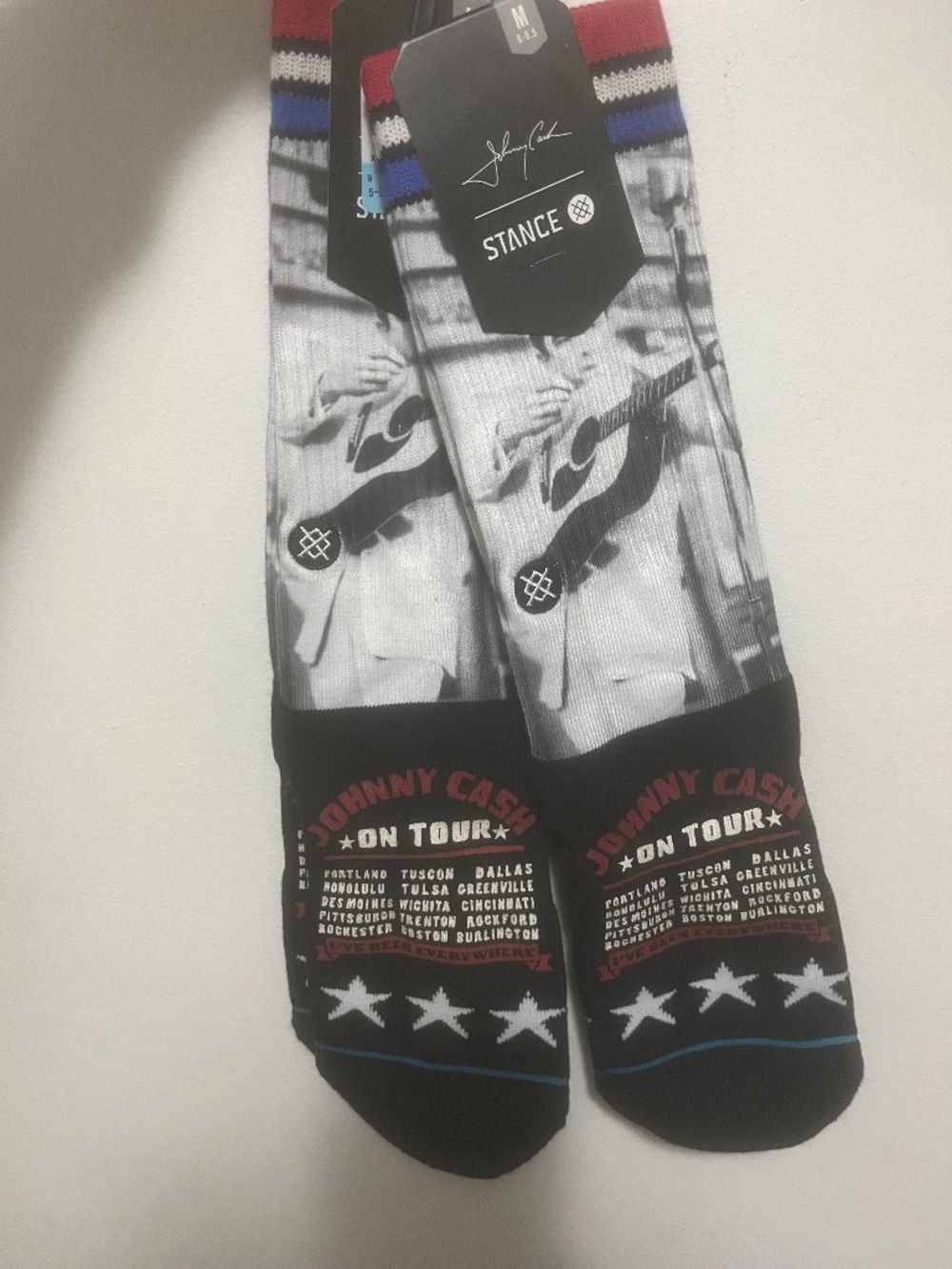 Limited edition men’s 2 pairs of Jonny Cash socks
